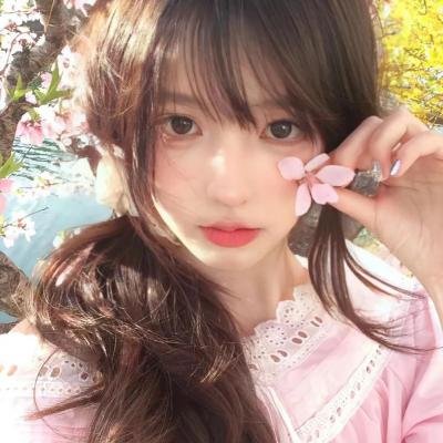 神秘肌肤 海报